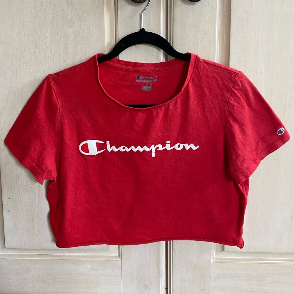 🍎Cropped Champion shirt
